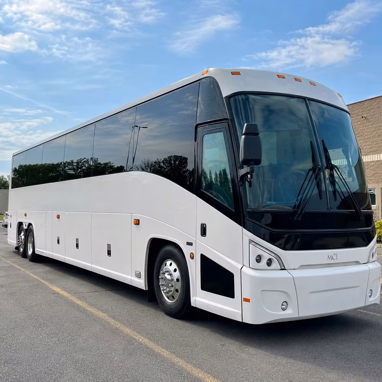 modesto concert bus rentals to mechanics bank arena in stockton